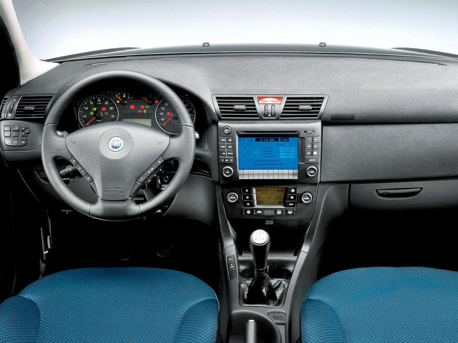  Fiat Stilo Multiwagon 2002 года  (фото 10 из 16)